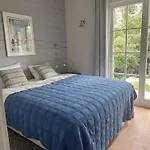 Villa Maona Cap *